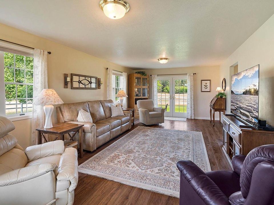 1055 Ranch Ln, Kalispell, MT 59901 Zillow