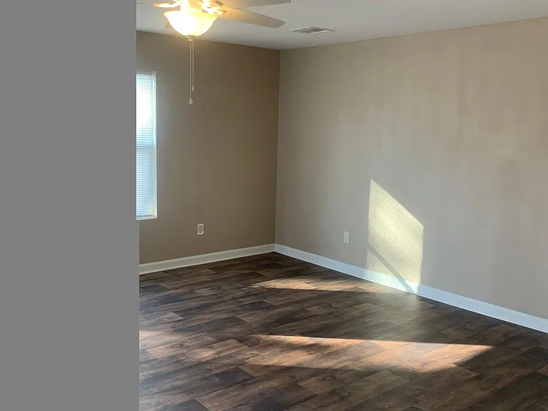 112 Havana St — Photo 10