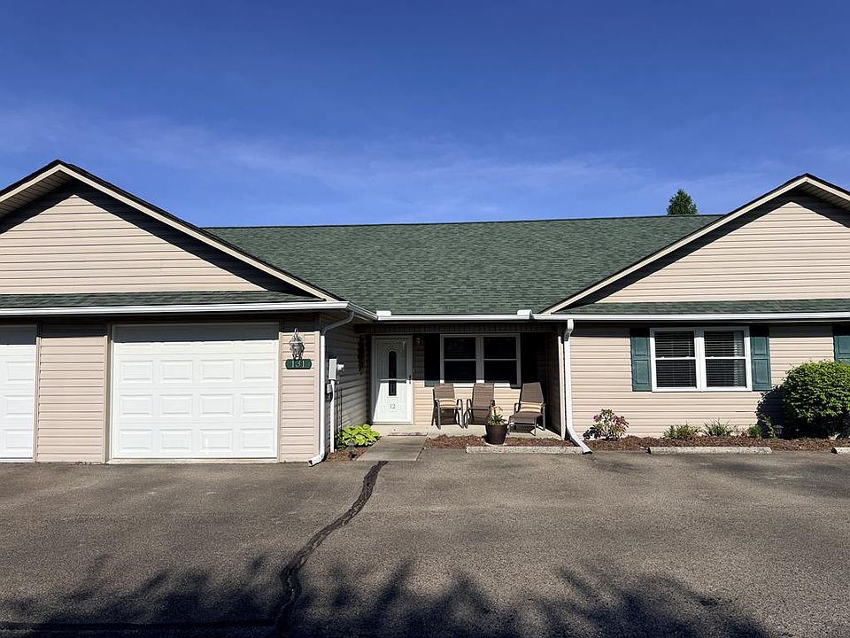 1st image of 131 Fairway Villa Dr