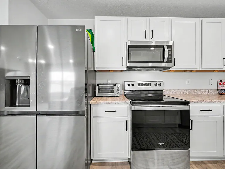 6465 Slabinski Ln — Photo 4