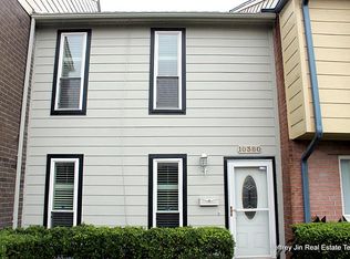 10380 Briar Forest Dr #32, Houston, TX 77042
