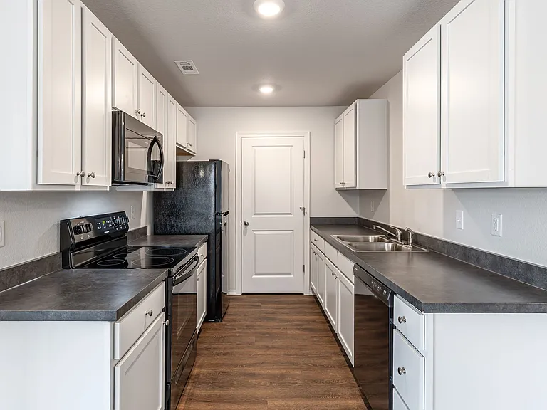Now Leasing: 2,3, & 4-Bedroom Duplexes at Woodward Park with Attached GarageApply Today! — Photo 17