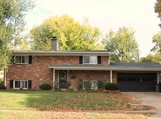 207 Golf Rd, Webb City, MO 64870