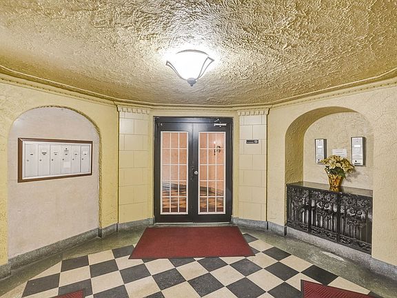 5th image of 6840 S South Shore Dr APT 3
