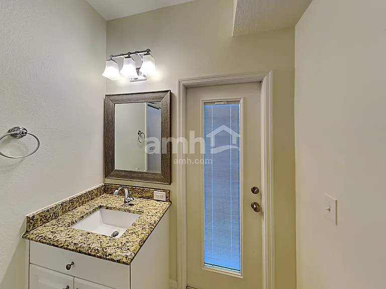 1618 Short Birch Ln — Photo 16
