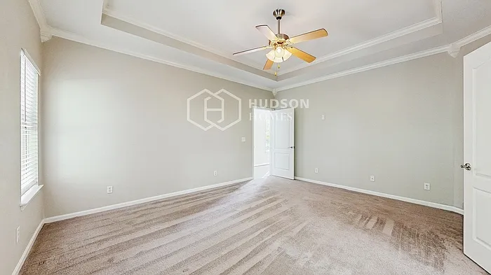 148 Highview Cv — Photo 13