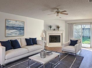 3832 Autumn Leaf Ct, Jacksonville, FL 32246