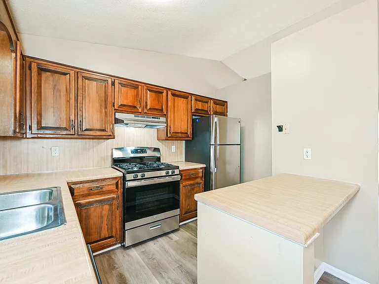 5088 Phillip Ct — Photo 7