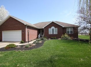 570 N Kluemper Rd, Jasper, IN 47546
