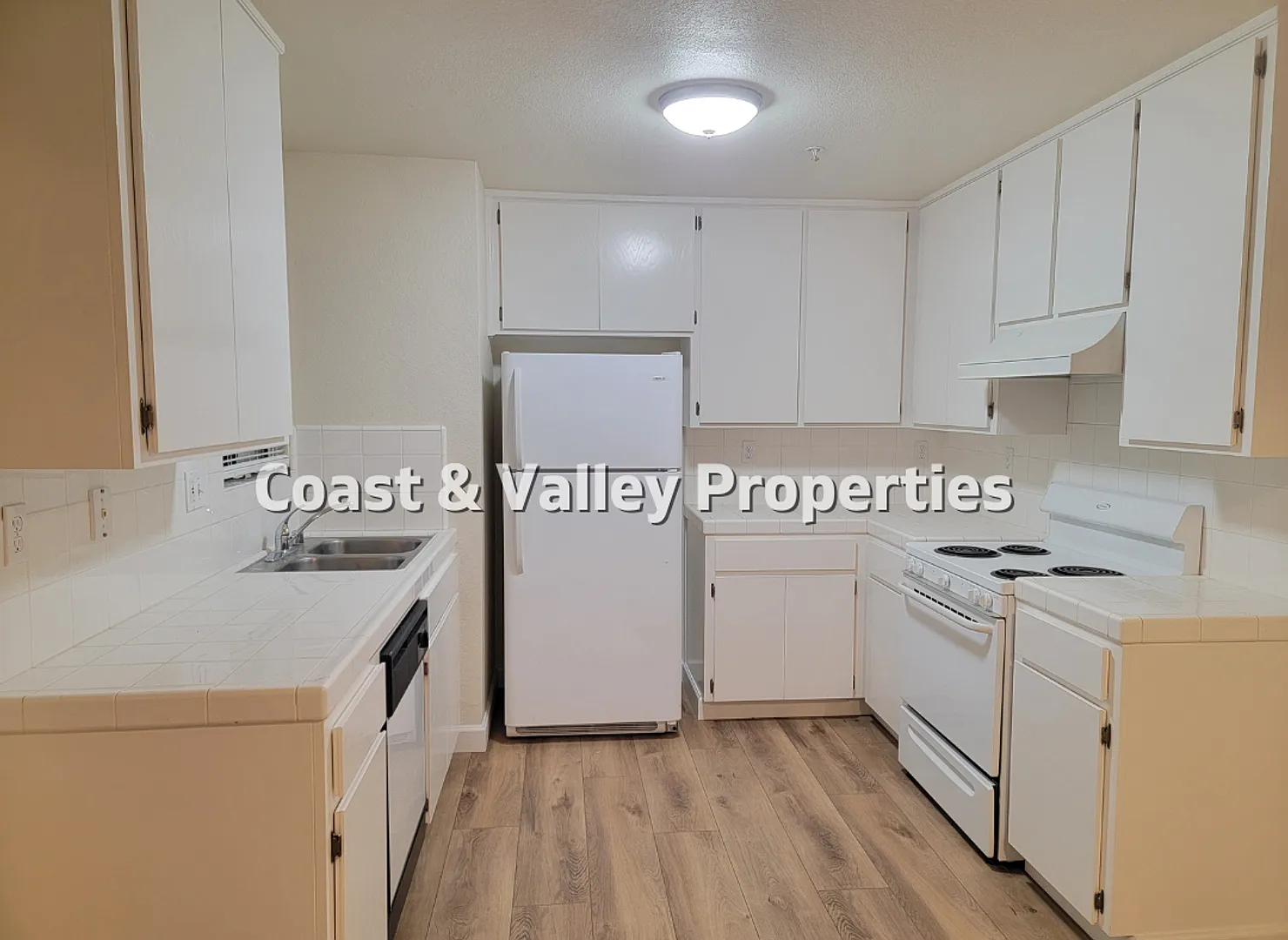 776-780 Nacional Court, Salinas CA 93901 — Photo 3