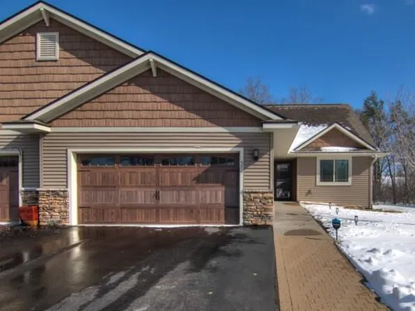 571 Blue Karner Drive, Altoona, WI 54720