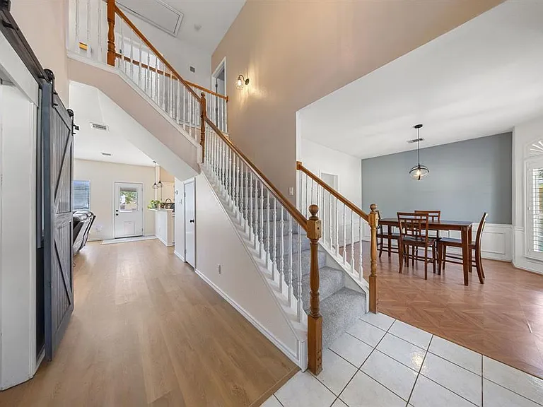 4216 Mulberry Dr — Photo 4