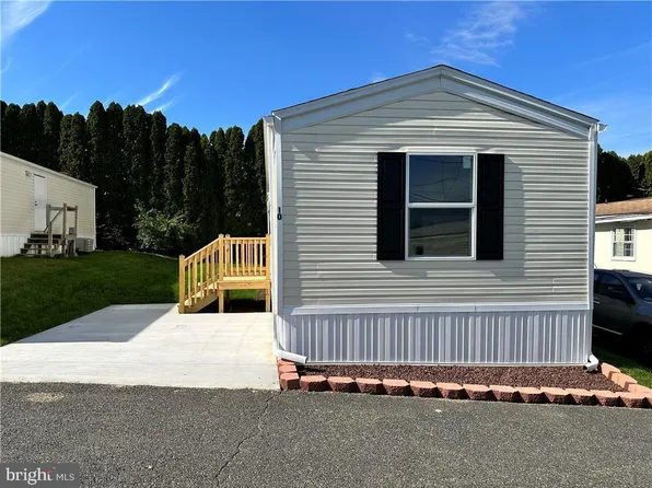 10 Woodland Ln Lot 10, Mertztown, PA 19539