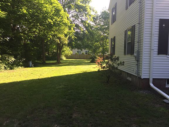 Looking toward back yard