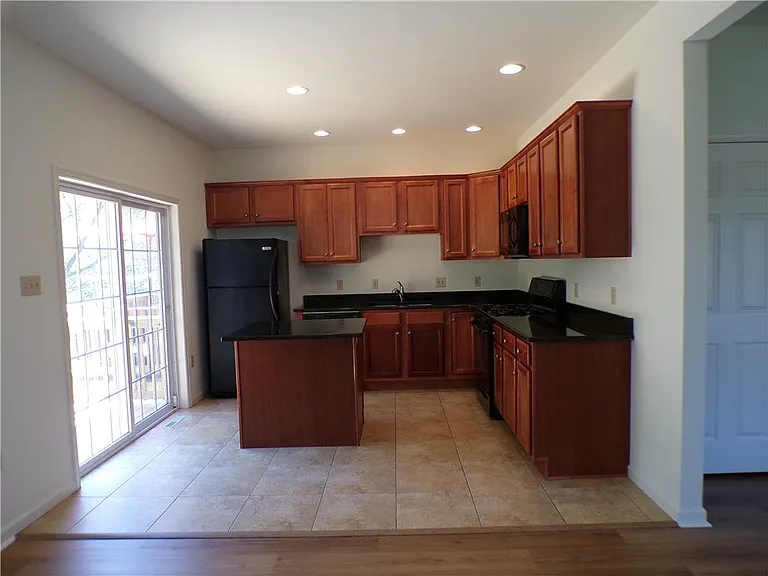 3283 Seip Rd — Photo 10