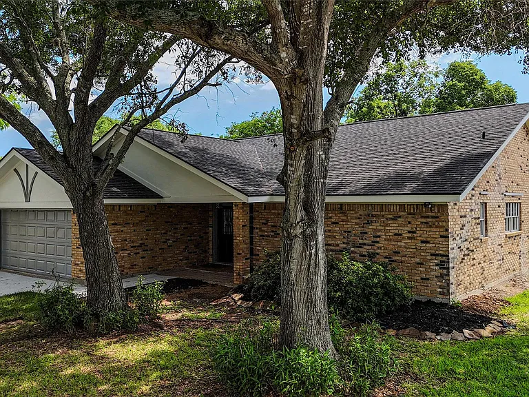 51 Sweetgum Ct — Photo 3