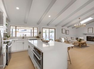 3203 N Woodburne Dr, Chandler, AZ 85224