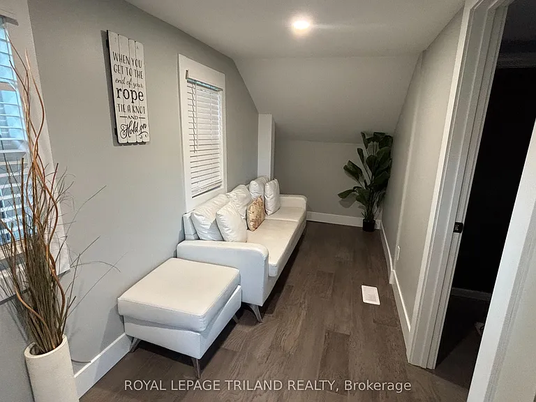 325 George St #1 — Photo 8