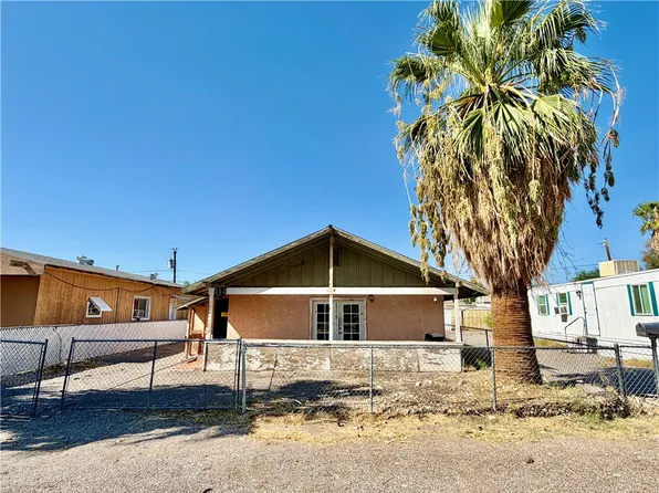 210 Riverwood Lane, Bullhead City, AZ 86442