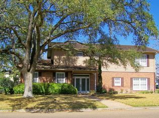 1012 N Hunt St, Cuero, TX 77954
