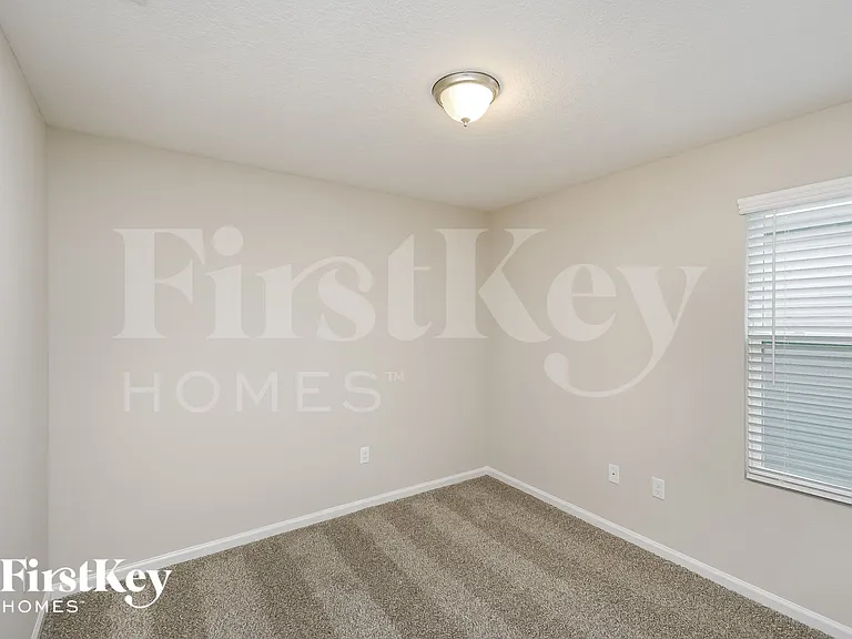 11224 Margarets Landing Pl — Photo 12