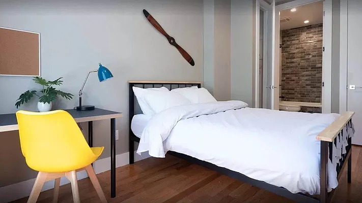 Rented by Hagstrom Management Inc | media 24