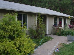 2030 Pleasant Creek Rd, Rogue River, OR 97537