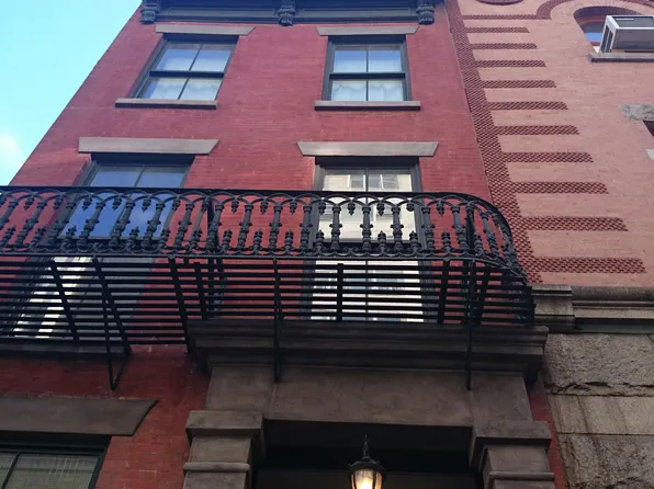 130 West 10th Street