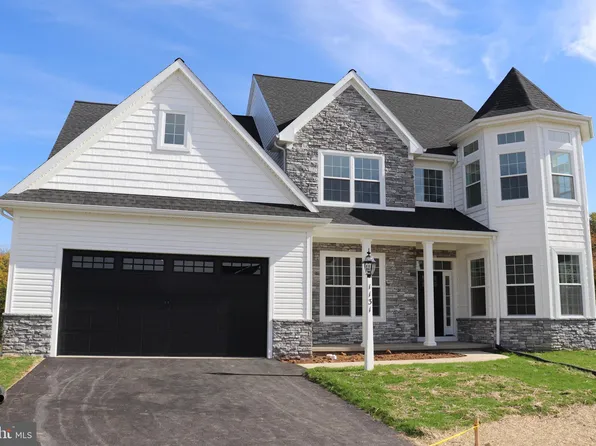 1131 Whitemarsh Dr #47, Lancaster, PA 17601