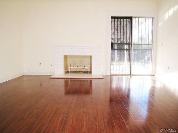 4th image of 903 Hartford Pl