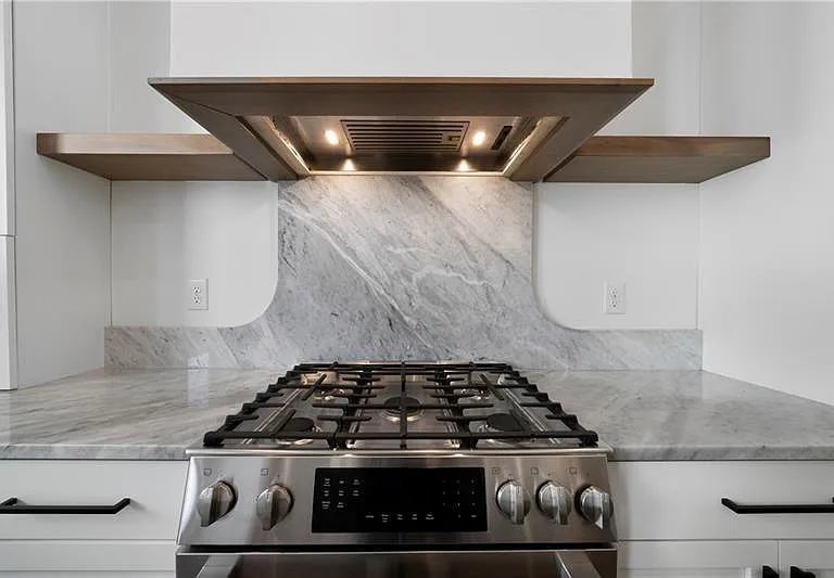 2347 Hosea L Williams Dr NE #14 — Photo 9