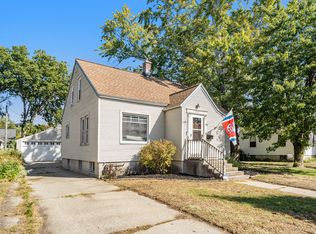 1235 Slayton Ave, Grand Haven, MI 49417