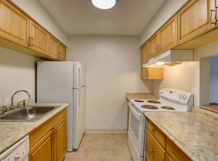 Monaco Parkway Apartments, Denver, CO 80224