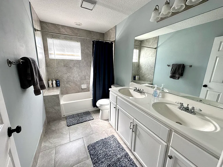1000 Lake Breeze Dr — Photo 21