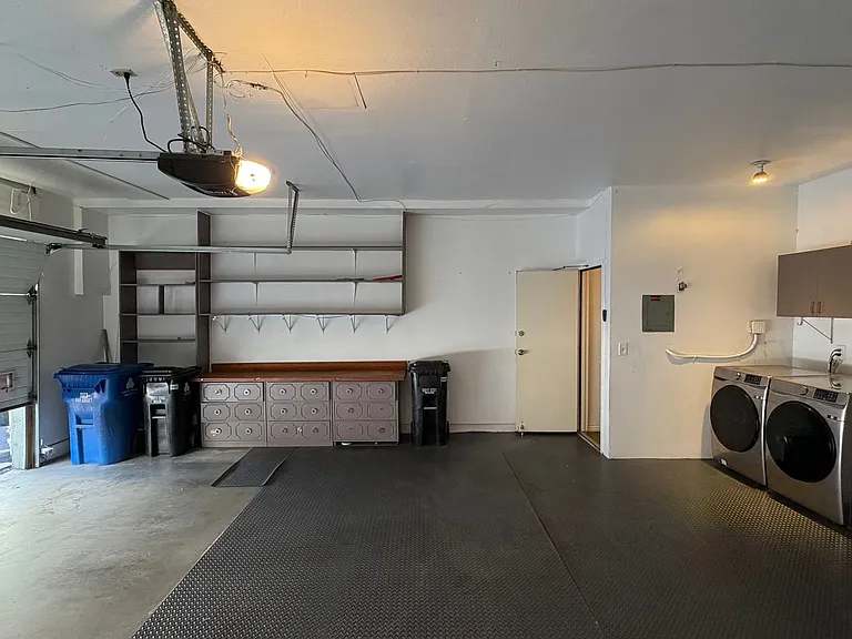 4173 Colfax Ave #I — Photo 46