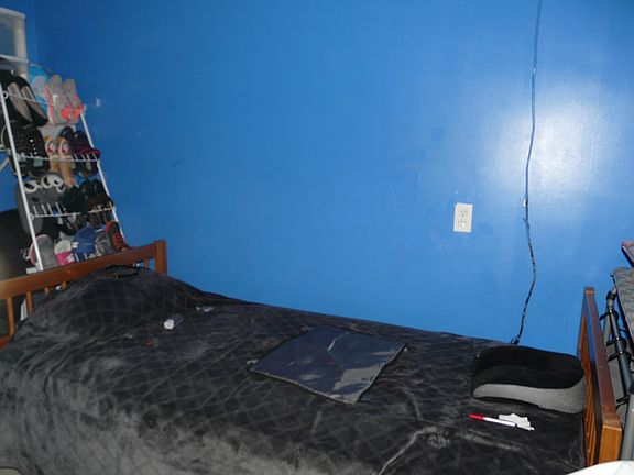 5th image of 3213 S Karlov Ave