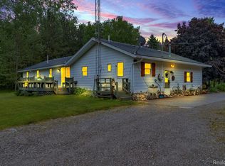 5405 Walker Rd, Carsonville, MI 48419