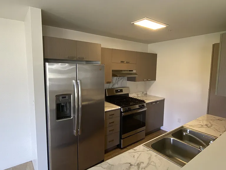 50 Kihalani St #1408 — Photo 10