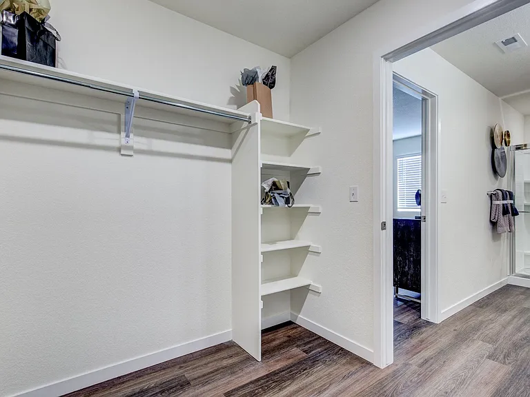 13438 Oneida Ln — Photo 21