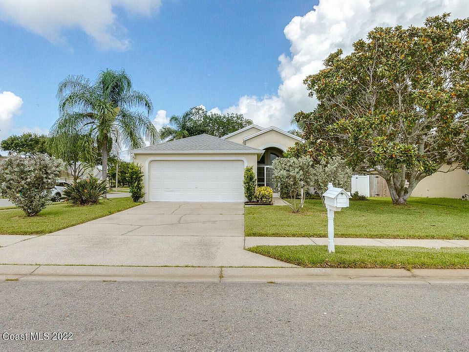 1st image of 2832 Saint Robert Dr