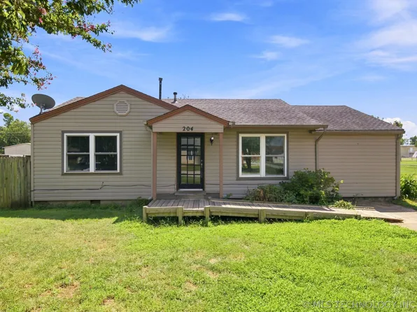 204 E Beaver St, Jenks, OK 74037