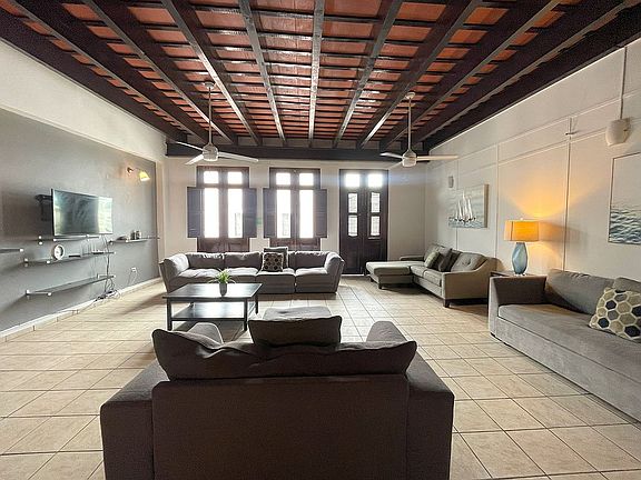 4th image of 213 Calle Cristo