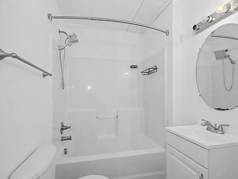 1371 Constitution Dr — Photo 39