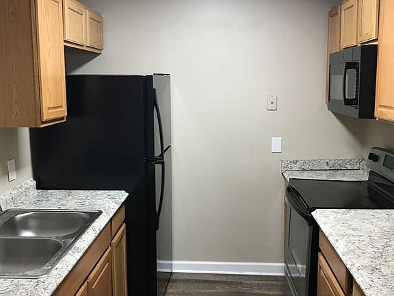 3rd image of 6558 Kari Dr