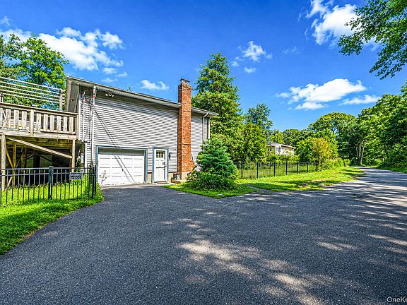 5th image of 136 Woodhull Road