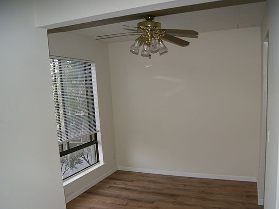 5th image of 470 N Civic Dr APT 316