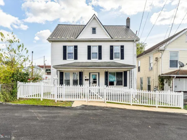 10 S Delaware Ave, Brunswick, MD 21716