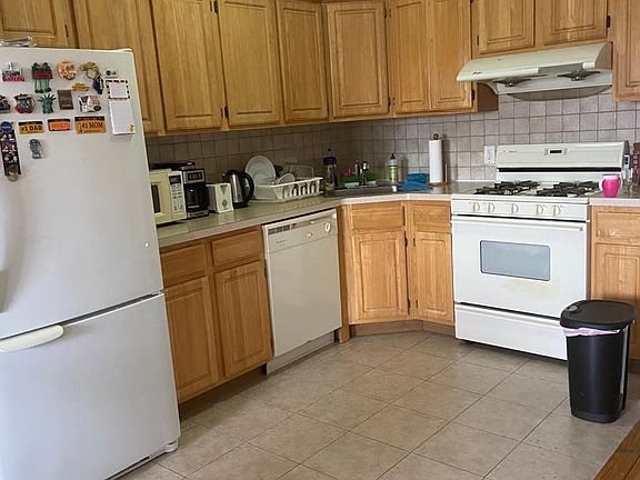 3rd image of 6635 Duryea Ct Floor 3