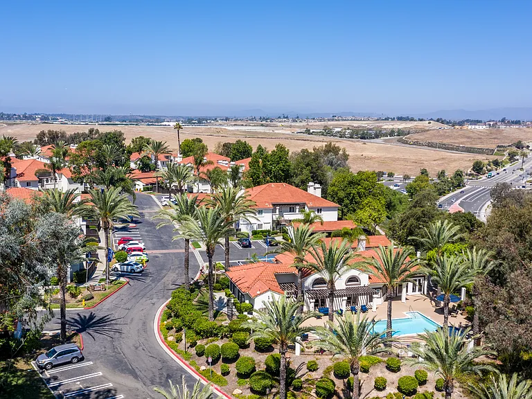 1202 Sea Cliff Way — Photo 15