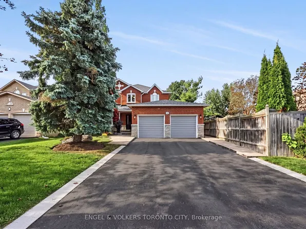 20 Speirs Rd, Barrie, ON L4N 8H2